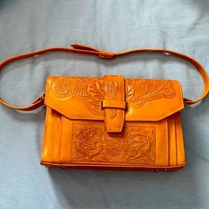 Handmade leather purse. Mexico